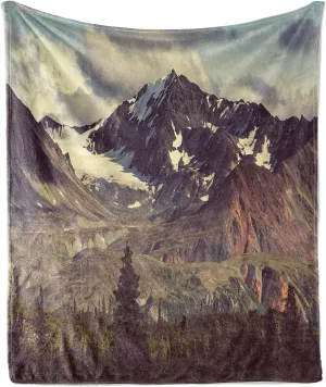 Ambesonne Alaska Mountains Throw Blanket, Arctic Landscape Hiking Alaska Mountains Scenery in USA Wilderness, Flannel Fleece Accent Piece Soft Couch Cover for Adults, 70" x 90", Green Black White