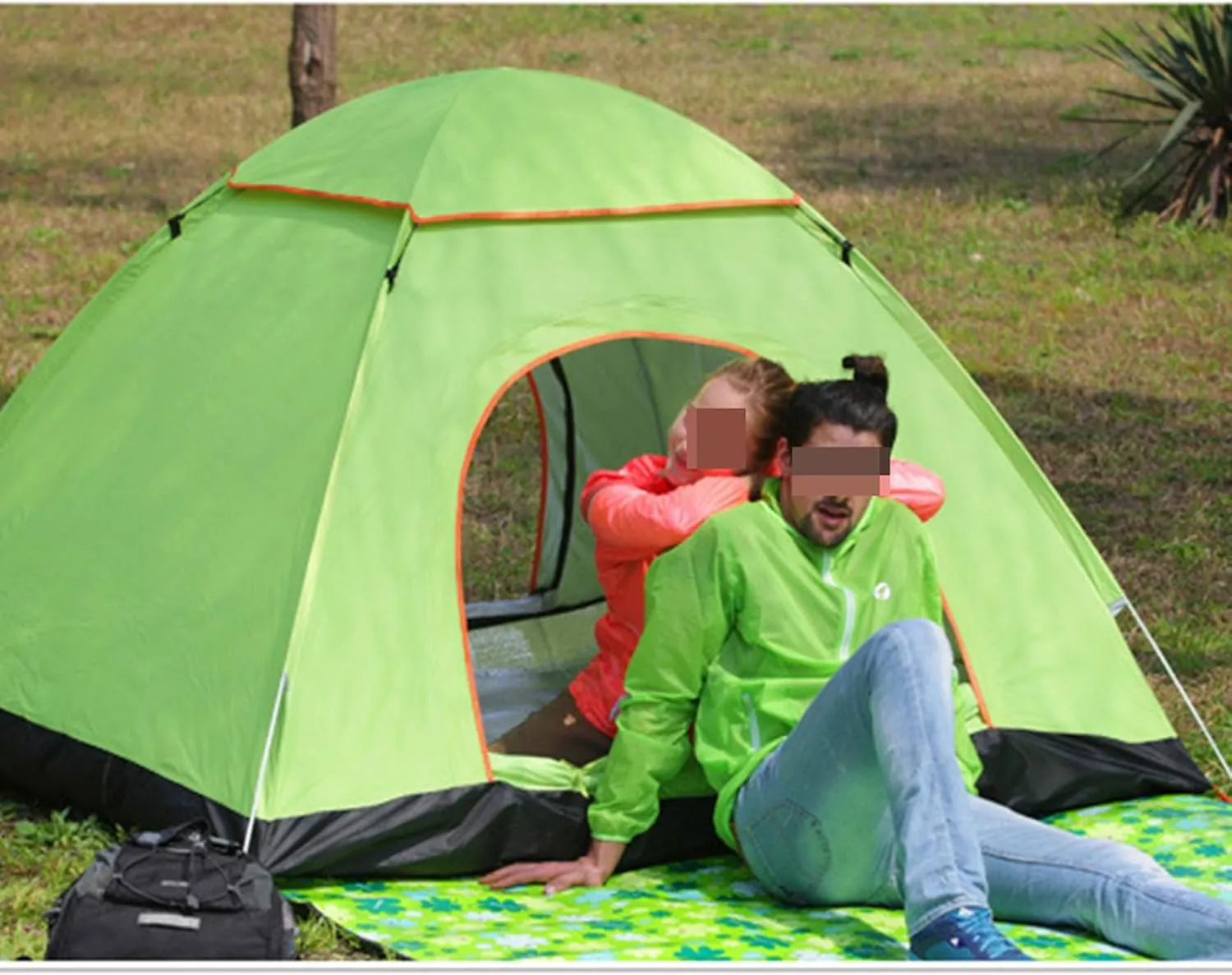 Camping Tent, Instant Pop Up Dome Tents 3-4 Person Portable Folding Outdoor Tent with Storage Bag Suitable for Family Garden/Camping/Fishing Lightweight Beach Tent