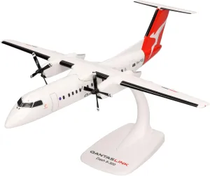Herpa Snap-Fit Model Airplane QantasLink DHC-8-300 – VH-TQZ 'Bundaberg', Airplane, Miniature in Scale 1:100, Collector's Item, Model with Stand, Plastic
