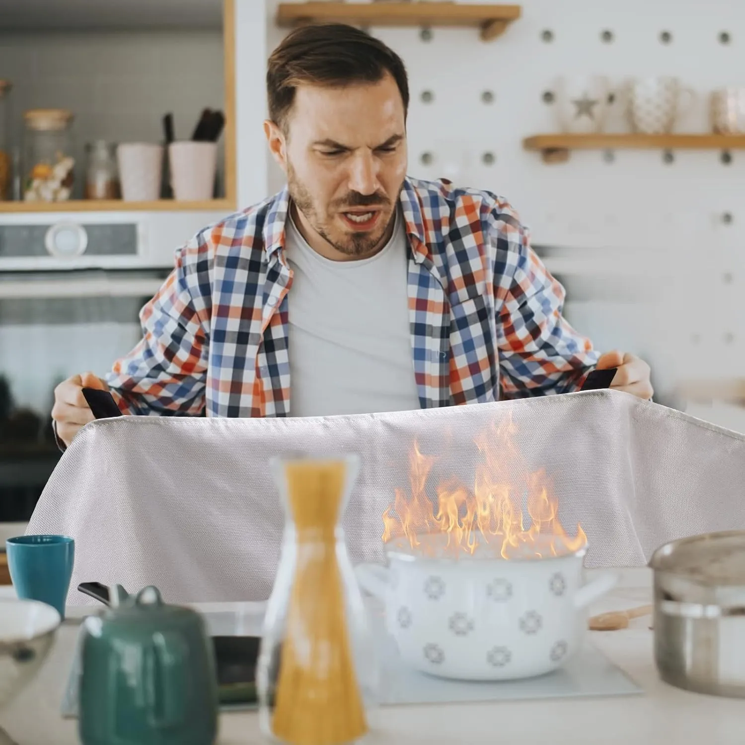 Portable Fire Retardant Blanket - 4 Pack Kitchen & Grill Fire Suppressor, Office Fireproof (39 in X 39 in)