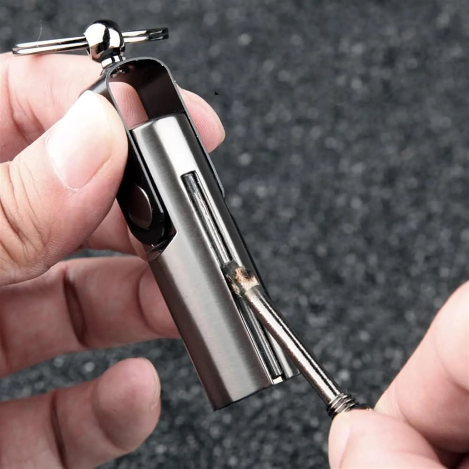 Reusable Permanent Metal Lighter, Multifunctional Keychain Kerosene Lighter, Waterproof Flintstone Fire Starter, Portable Metal Windproof Lighter, for Outdoor Camping Emergency (Color : Bronze)