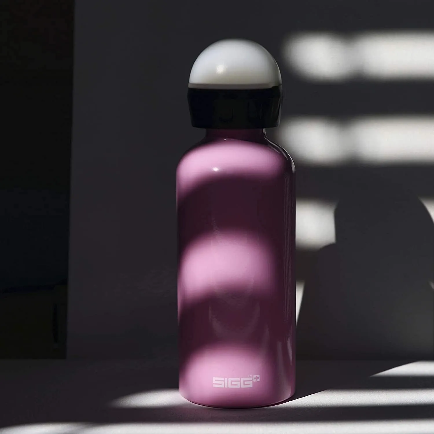 Sigg - Kids Water Bottle - KBT - Made in Switzerland - Neutral Taste - Leakproof - Lightweight - School, Sports - 14 Oz