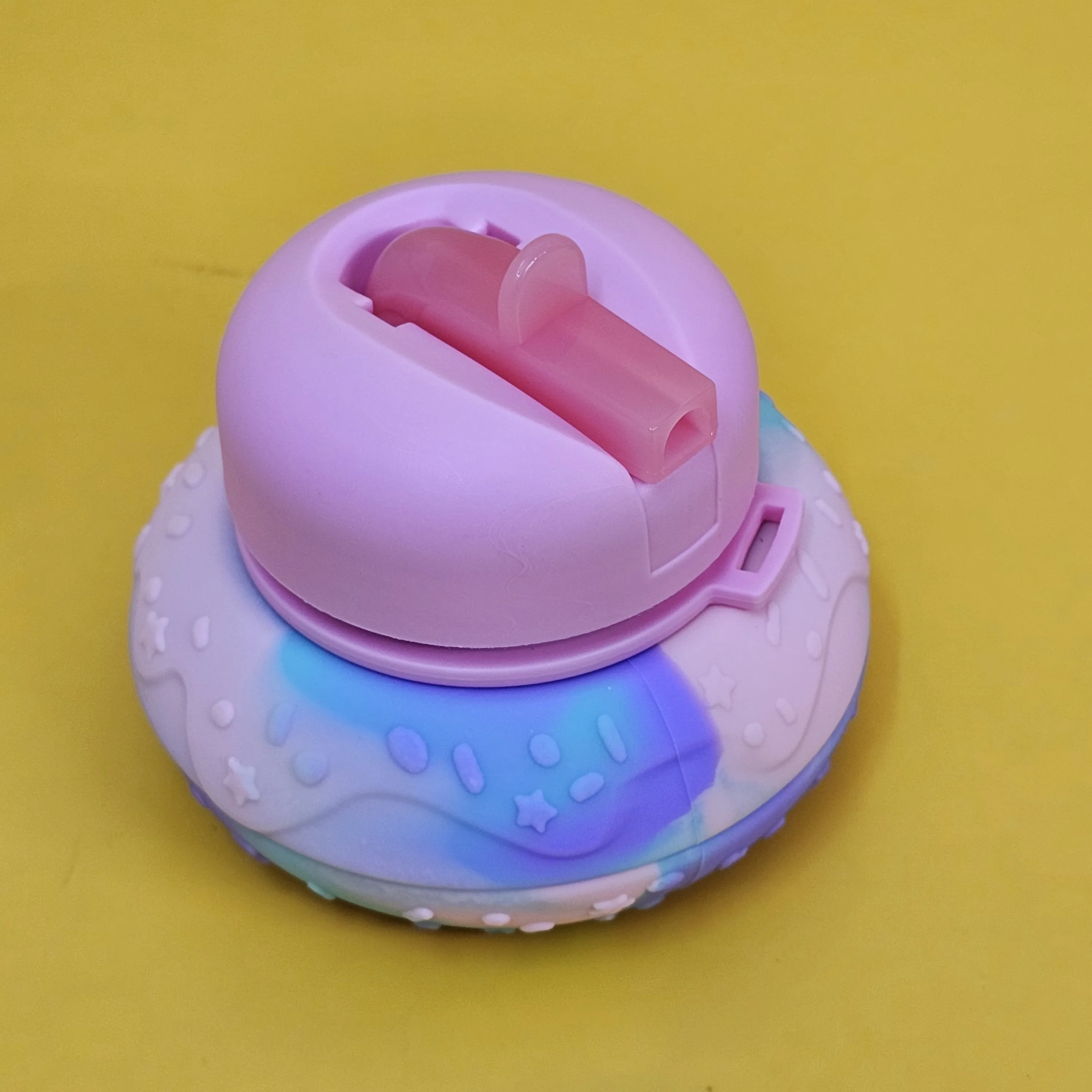 Silicone Sipper Bottle for Kids - Donut Shaped