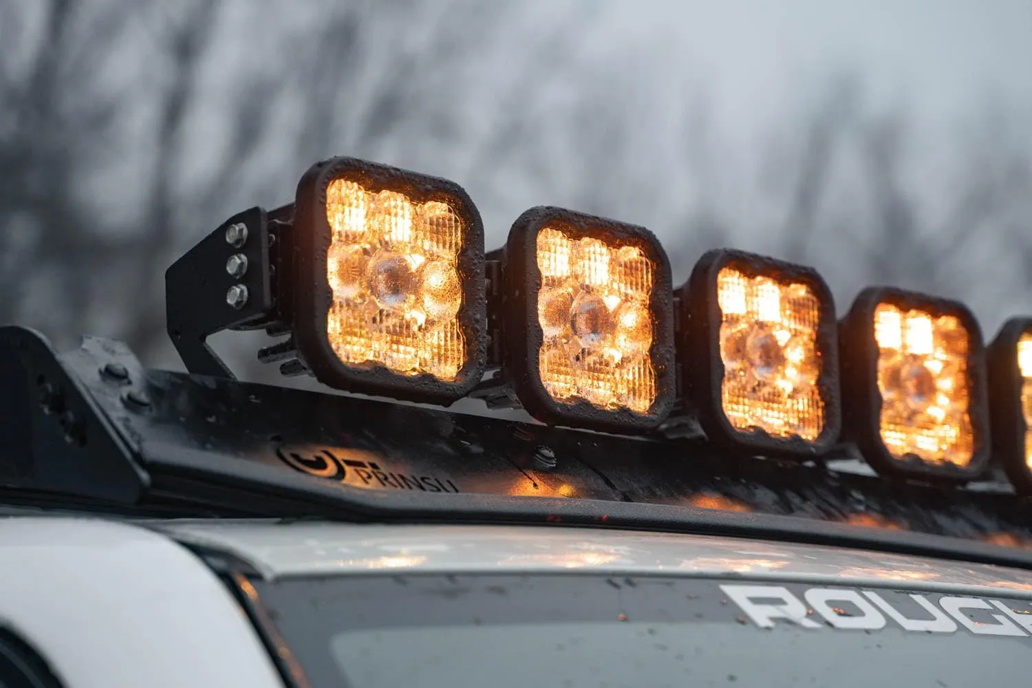 SS5 7-Pod CrossLink Lightbar Kit compatible with Prinsu/Sherpa Roof Racks, Bracket Only